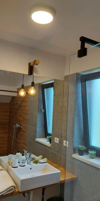 Eco Familia Hotel Pojoga Екстериор снимка