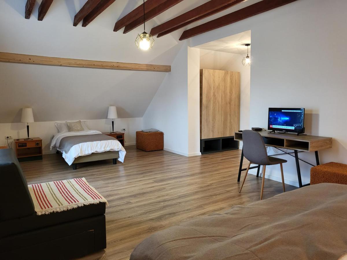 Eco Familia Hotel Pojoga Екстериор снимка
